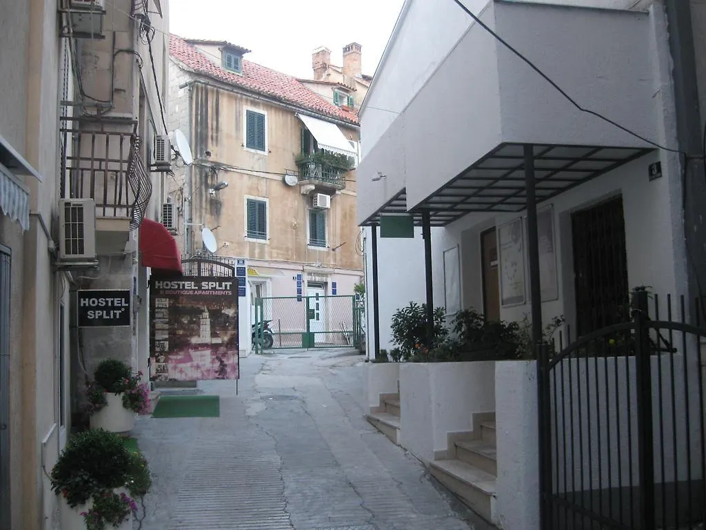 Peric Rooms Split Guest house